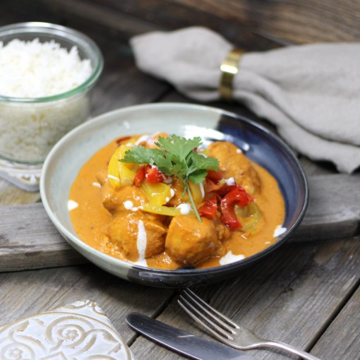 Spice Indian Butter Chicken mit Basmatireis Spice Indian Butter Chicken mit Basmatireis