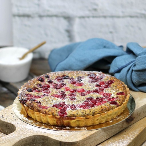 Mohn-Topfen Tarte mit Ribisel Mohn-Topfen Tarte mit Ribisel