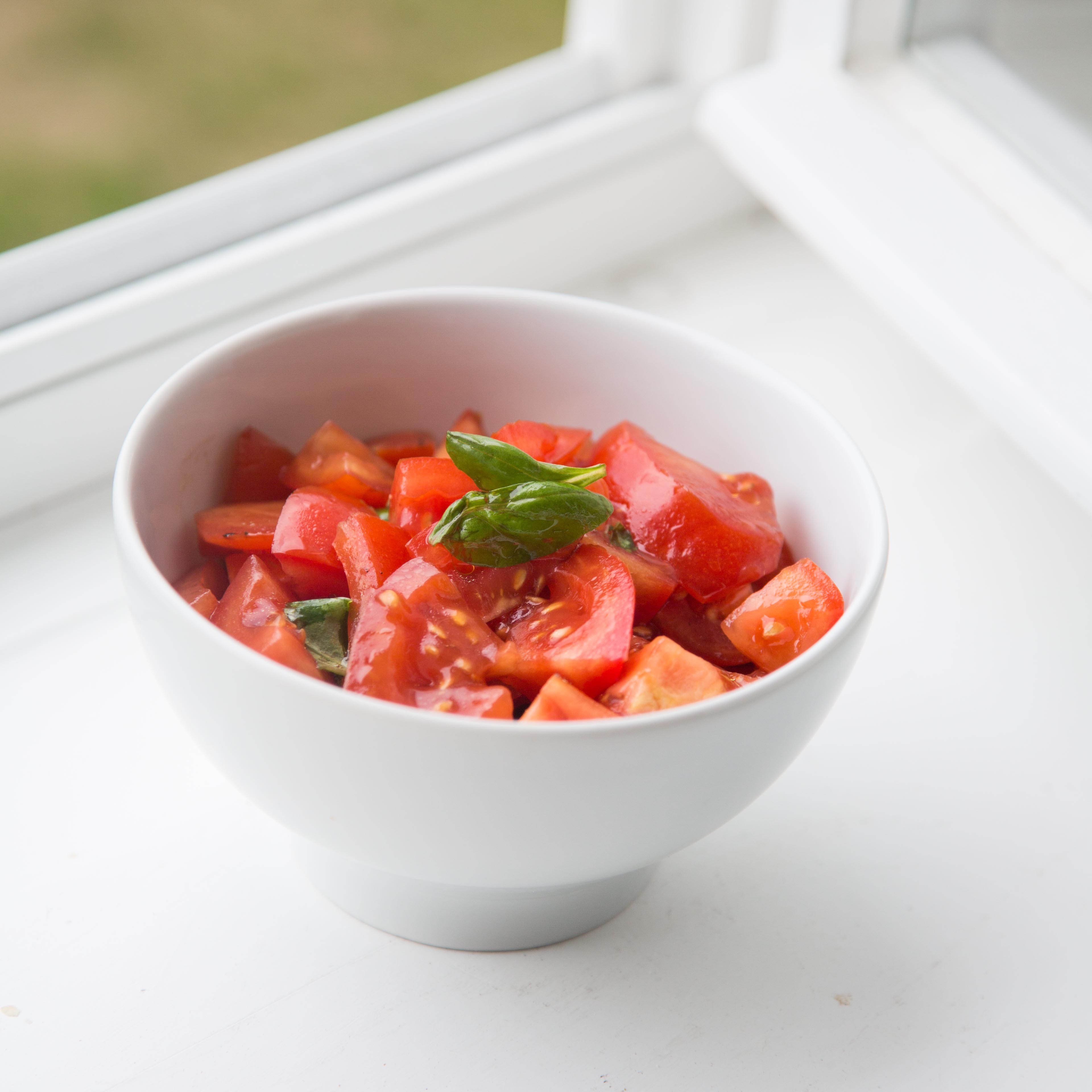 Tomatensalat mit Balsamico-Dressing