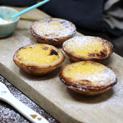 Pastéis de Nata (Portugiesisches Pudding-Törtchen)
