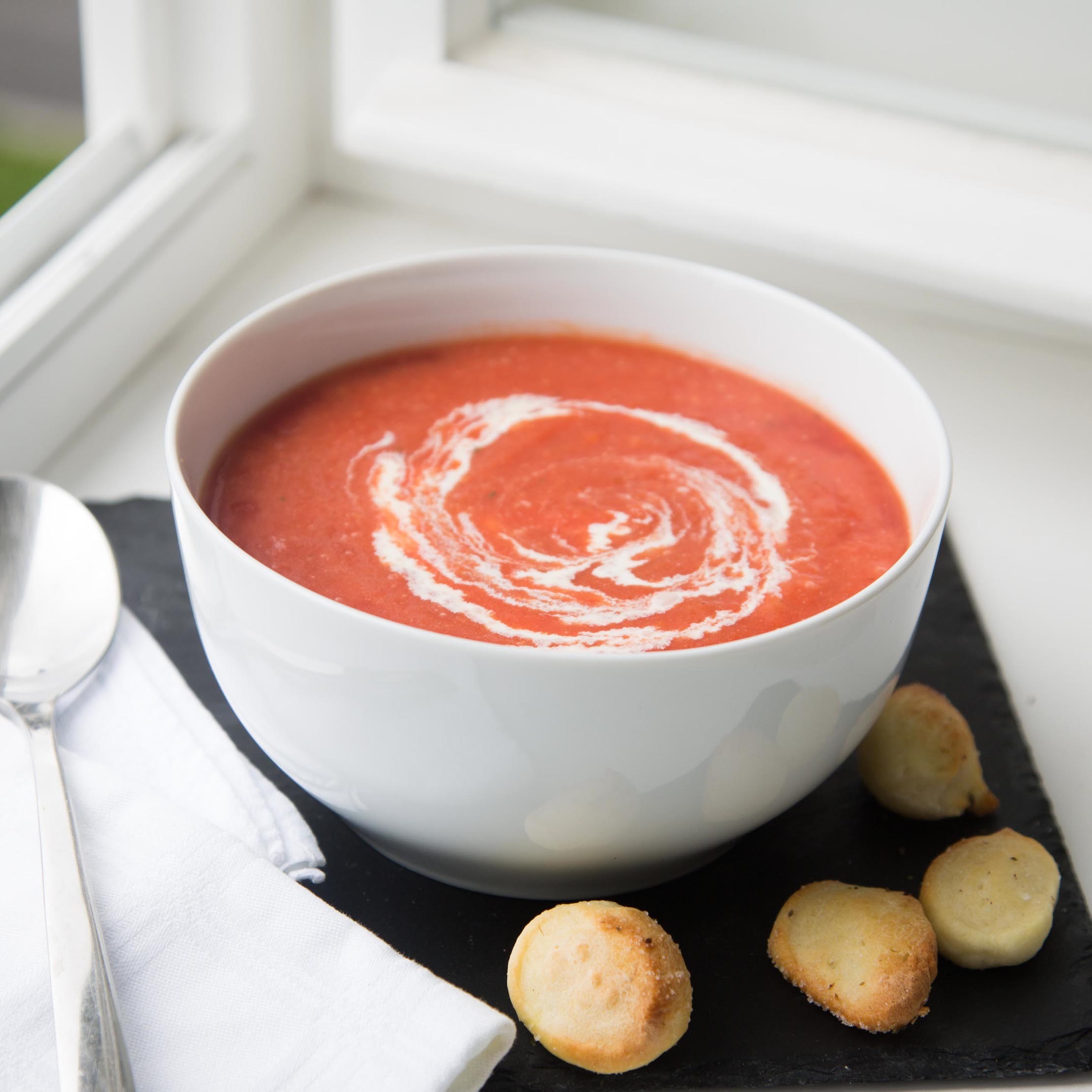 Klassische Tomatensuppe mit Croutons - Speisen Pixelart - Abrechnung